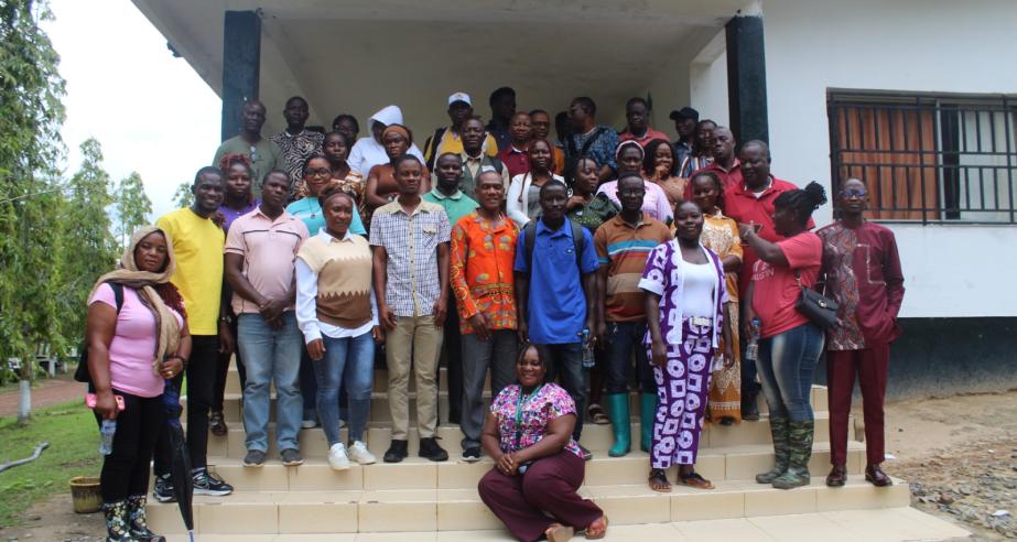 Scientists, research officers, project coordinators, and administrative staff of CARI posed for a group photo during the weeklong research seminar.