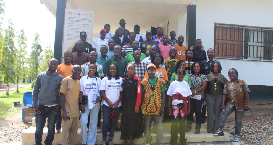 Participating farmers from across Bong County, along with facilitators and researchers from CARI, posed for a group photo to highlight collaboration and knowledge sharing in advancing agricultural innovation.